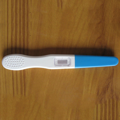 O Midstream aprovado Fda Fsh do teste da menopausa do Ce nivela nas mulheres